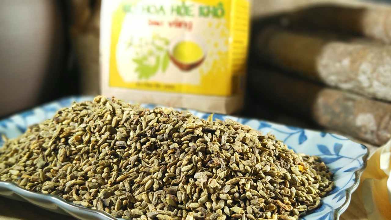 Trà hoa hòe sấy khô cao cấp - Hoa hòe giúp ổn định huyết áp, tốt cho người giãn tĩnh mạch, ngủ ngon, thanh nhiệt - sản phẩm đã được sao vàng cho mùi vị thơm dễ uống - Thích hợp làm quà tặng người cao tuổi