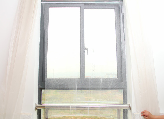 Combo 3 màn cửa chống muỗi, côn trùng đa năng gồm: 1 màn cửa 90x210 cm + 2 màn treo cửa số 130x150 cm (giao màu ngẫu nhiên)