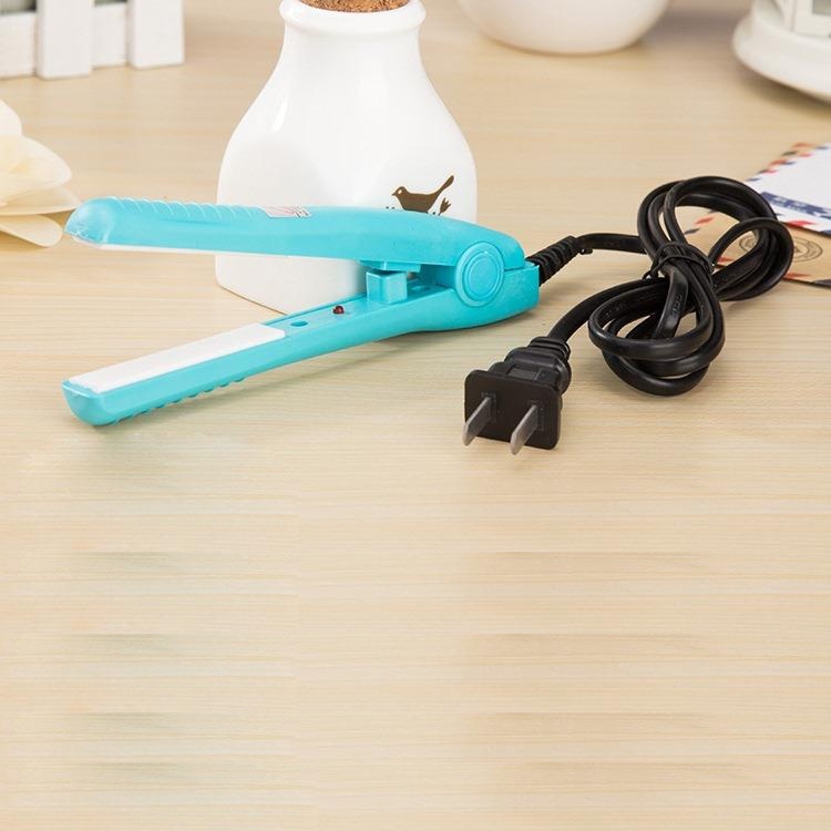 Máy Ép Tóc Uốn Tóc Duỗi Tóc  Mini Tiện Lợi - Hàng chính hãng (Giao Màu Ngẫu Nhiên)