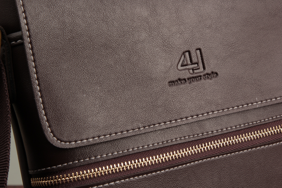 Túi Đeo Chéo Nam 4U D272N (28 x 24 cm) - Nâu