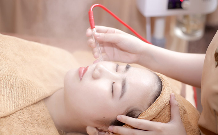 Liệu Trình Trẻ Hóa Da Bằng Mặt Nạ Tại Beu Spa