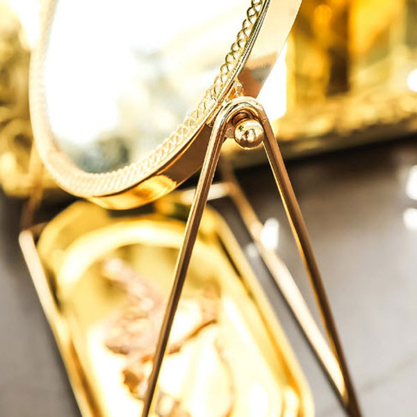Gương trang điểm để bàn Golden