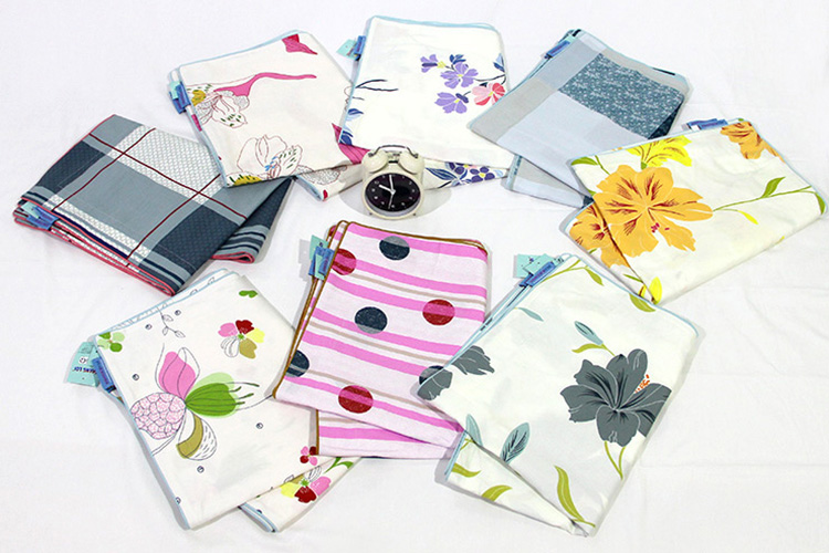 Bộ 2 Áo Gối Đầu Thắng Lợi (Màu Ngẫu Nhiên)