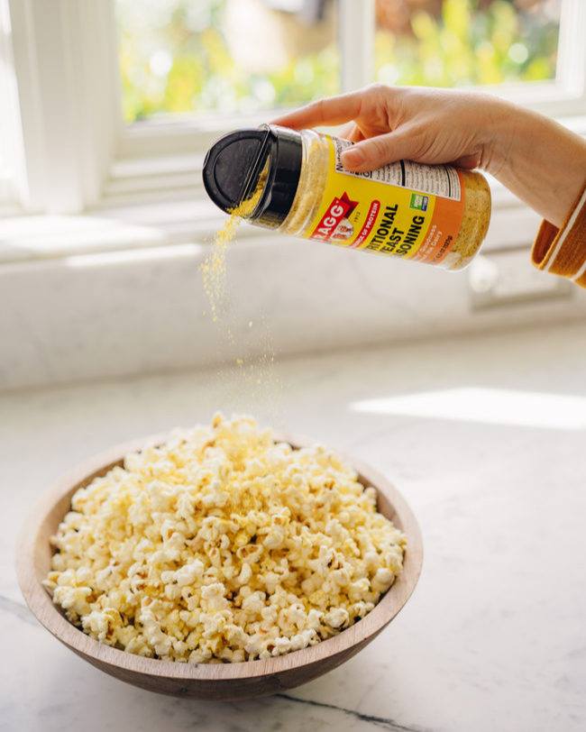 Combo 2 hộp Men Dinh Dưỡng Bragg Nutritional Yeast 127g