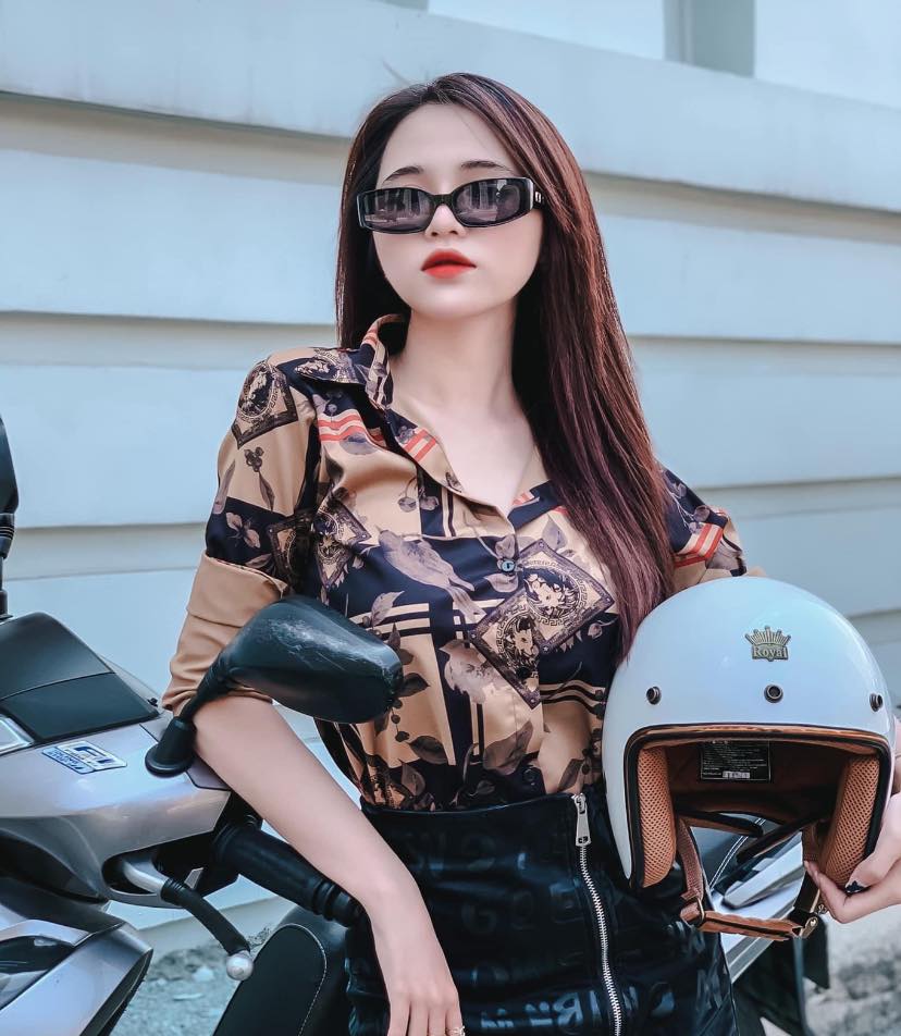 Mũ Bảo Hiểm 3/4 Đầu Royal M20C Ruby Trơn