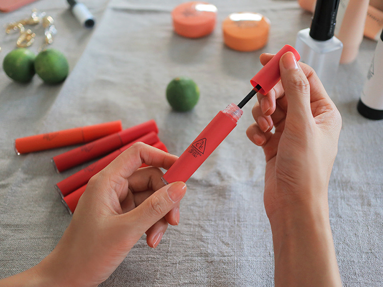 Son Kem Lì 3CE Velvet Lip Tint - Gently Coral Hồng Cam San Hô