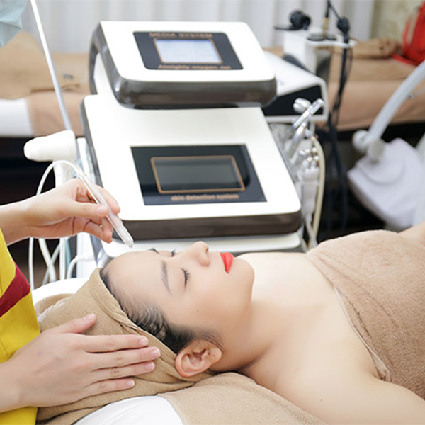 Thiên Ngân Spa - Điều Trị Mụn, Thâm Chuyên Sâu Tận Gốc Bằng Công Nghệ Đèn LED