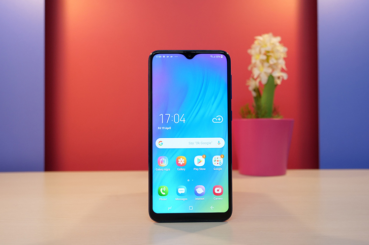 Điện Thoại Samsung Galaxy M10 (16GB/2GB) - Hàng Chính Hãng