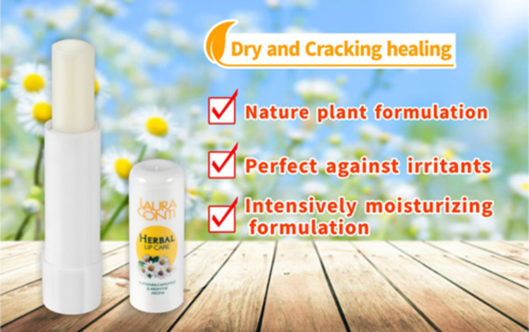 Nourishing Herbal Lip Care with Camomile Extract & Absinthe Aroma