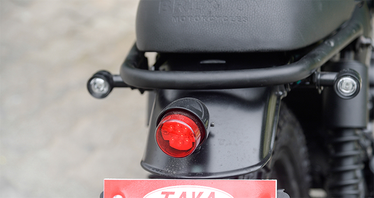 Xe Mô Tô Brixton Café Racer BX150R - Bạc