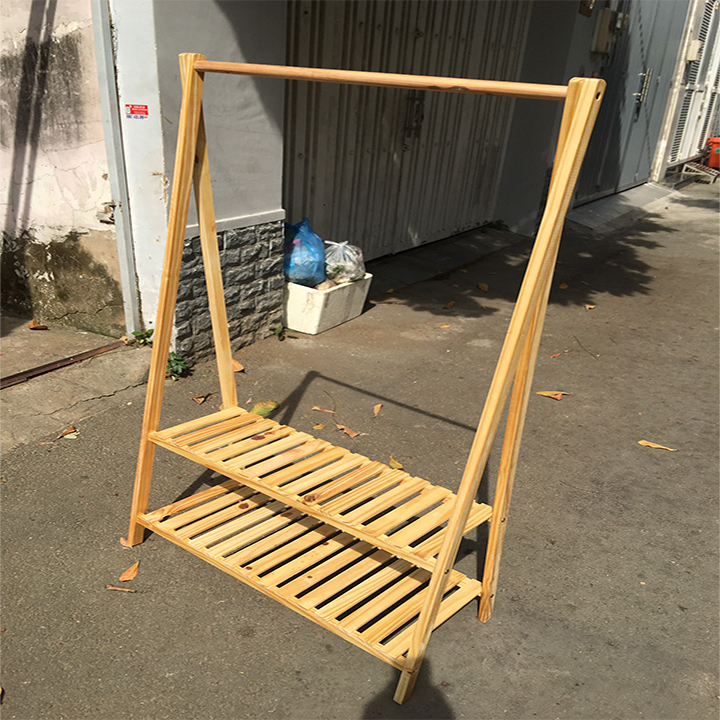 kệ treo quần áo