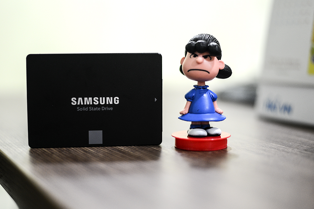 Ổ Cứng SSD Samsung 850 EVO - 1TB Ổ Cứng SSD Samsung 850 EVO - 1TB