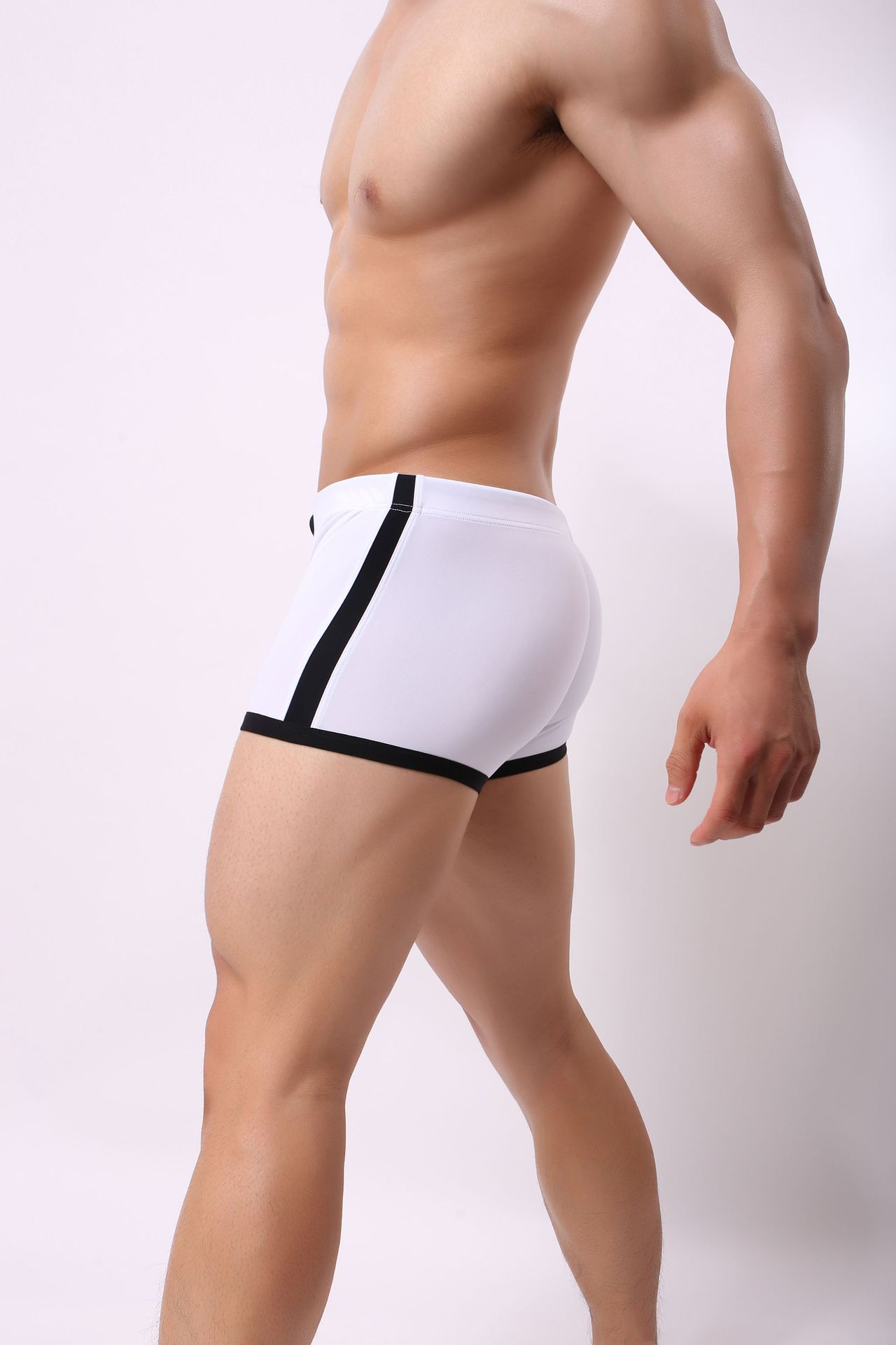 Quần Bơi Nam Boxers Brave Person B1010 - Thiết Kế Trẻ Trung Thể Thao Dây Buộc Quần - Màu Sắc Kết Hợp Thời Trang Nam Tính