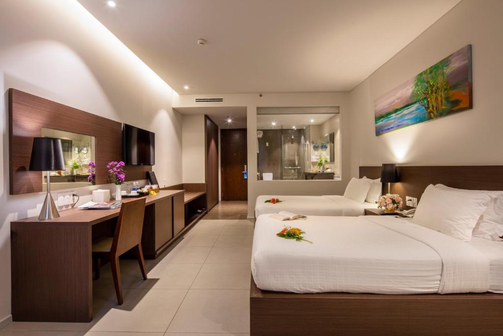 Terracotta Hotel & Resort 4* Đà Lạt - Buffet Sáng, Hồ Bơi, Xe Đưa Đón Trung Tâm, Nằm Bên Hồ Tuyền Lâm Thơ Mộng