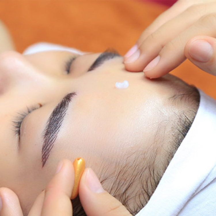 Huyền Vương Beauty& Spa - Lấy Nhân Mụn Chuyên Sâu