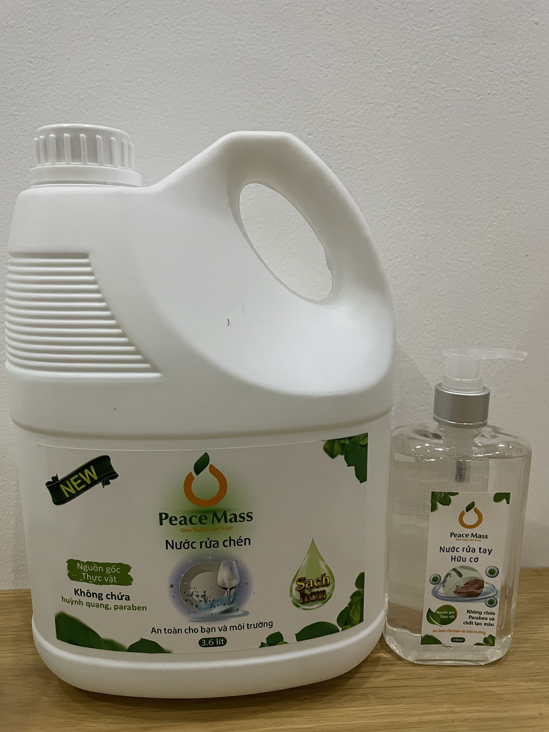Combo Sản Phẩm Gốc Thực Vật RCB1 Peace Mass - Nước Rửa Chén 3.6l + Nước Rửa Tay 340ml (Thuộc nhóm Sản phẩm Lành tính /Sinh học)