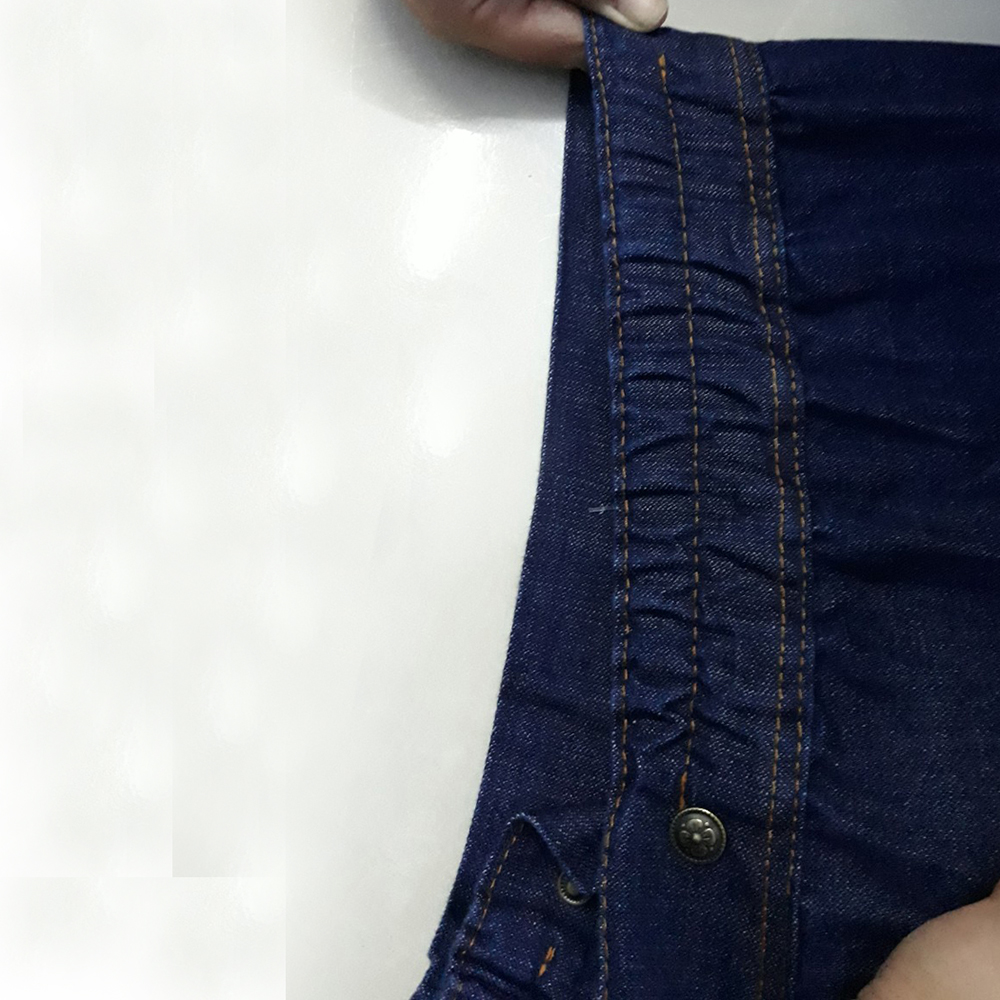 Áo Khoác Kèm Váy Chống Nắng Jean Thêu Hoa Cúc Chi Chùm Có Nút Bấm Kim Loại Không Gỉ