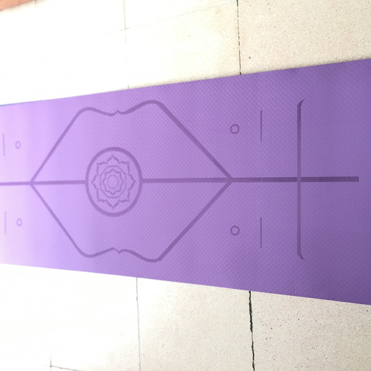 Thảm tập yoga định tuyến 8mm 1 lơp tím