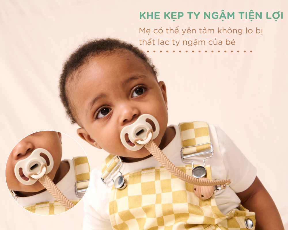 Ty ngậm silicon siêu nhẹ cho bé Tommee Tippee Ultra Light 0-6, 6-18 tháng (vỉ đôi, tách lẻ)