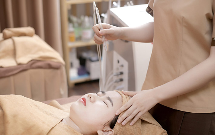 Liệu Trình Trẻ Hóa Da Bằng Mặt Nạ Tại Beu Spa