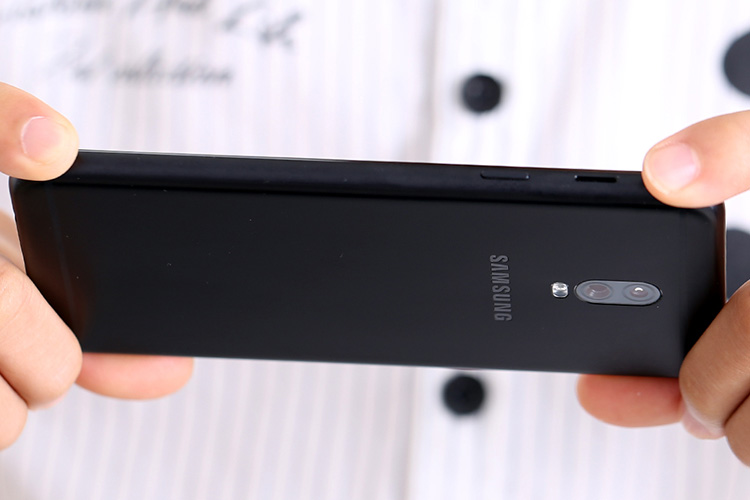 Điện Thoại Samsung Galaxy J7 Plus - Hàng Chính Hãng Điện Thoại Samsung Galaxy J7 Plus - Hàng Chính Hãng