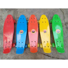 Ván Trượt Skateboard Penny Có Đèn Led Trục Kim Loại To (Giao Màu Ngẫu Nhiên)