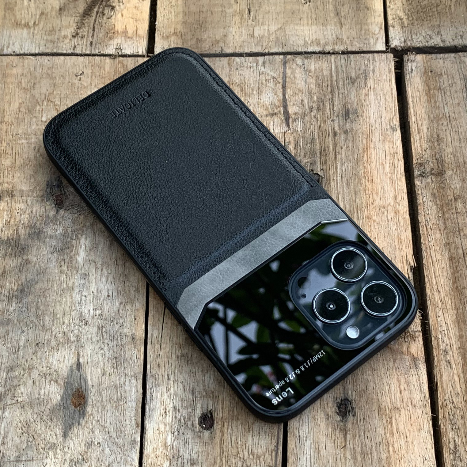 Ốp lưng da thời trang kết hợp MICA dành cho iPhone 13 / 13 Pro / 13 Pro Max / 13 Mini - Hàng nhập khẩu
