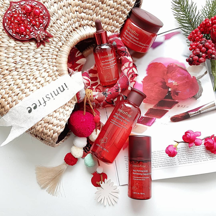 innisfree jeju pomegranate revitalizing toner