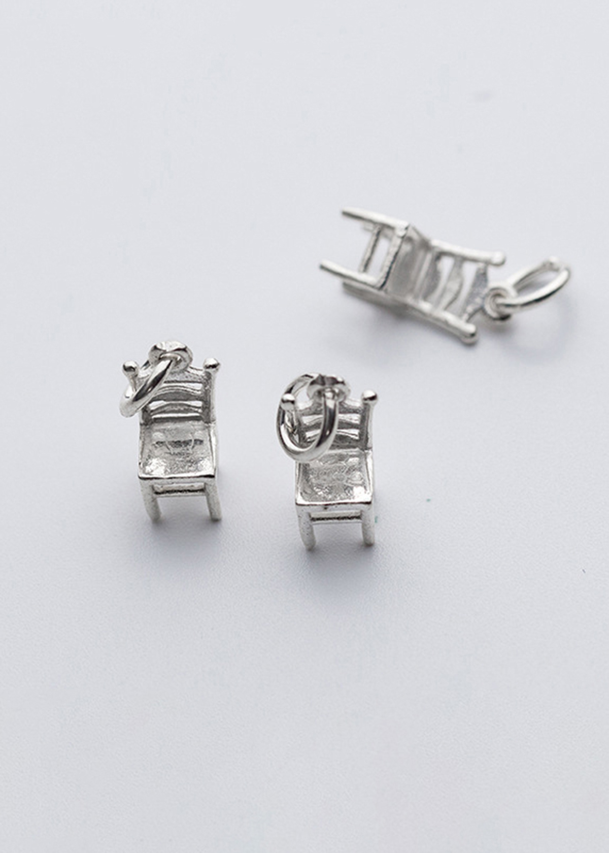 Combo 3 cái charm bạc hình cái ghế treo - Ngọc Quý Gemstones
