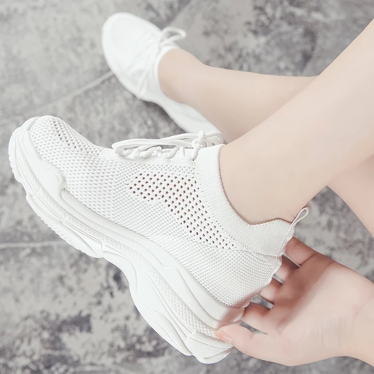 Giày Sneaker Nữ Độn Đế Đẹp Cổ Chun HAPU Giày Sneaker Nữ Độn Đế Đẹp Cổ Chun HAPU