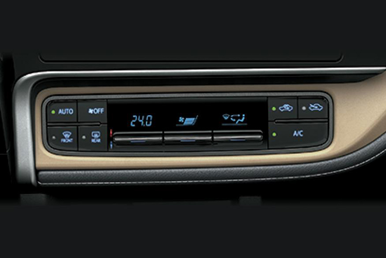 Xe ô tô COROLLA ALTIS 2.0V SPORT (CVT)