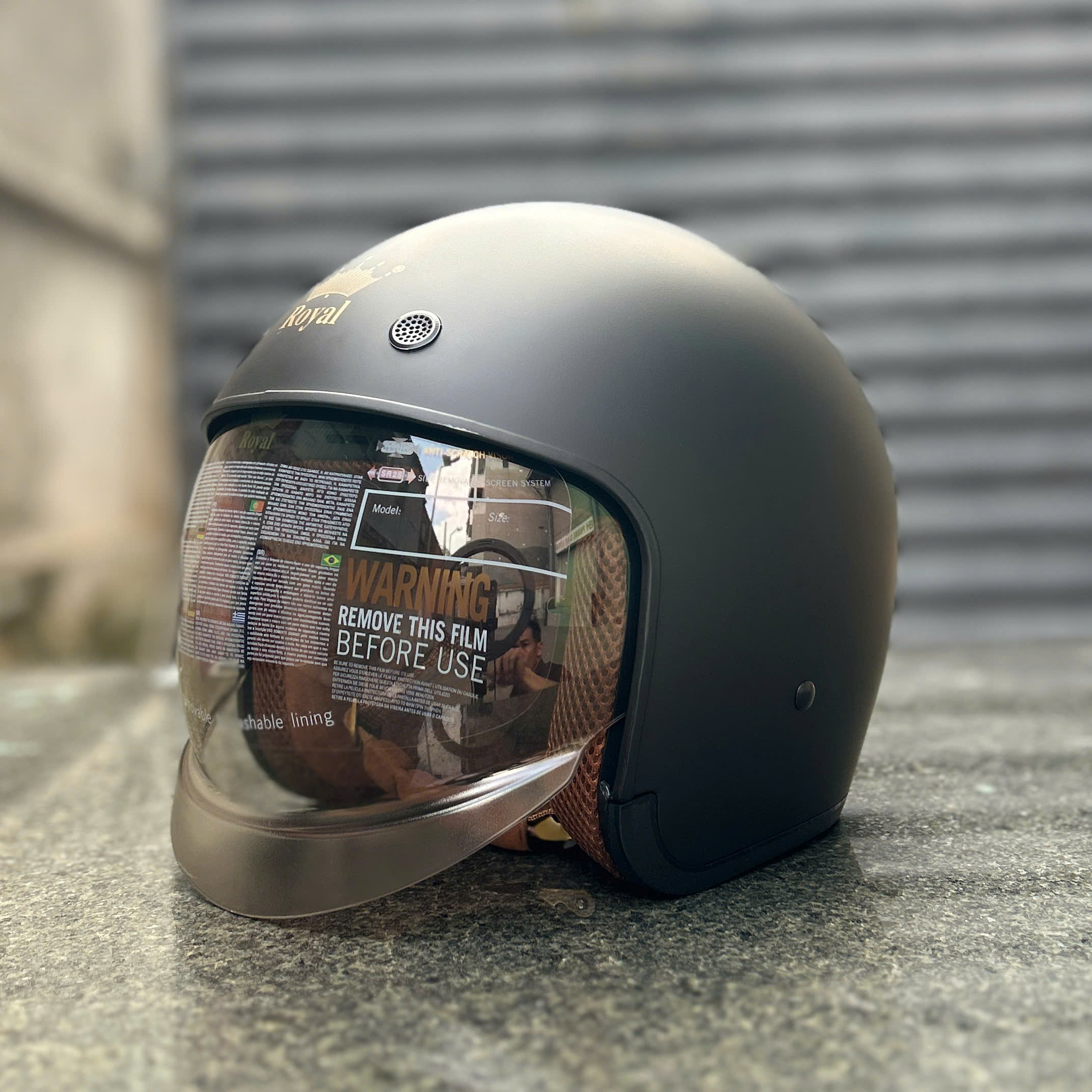 Nón bảo hiểm 3/4 ROYAL M139 có kính âm màu ĐEN NHÁM