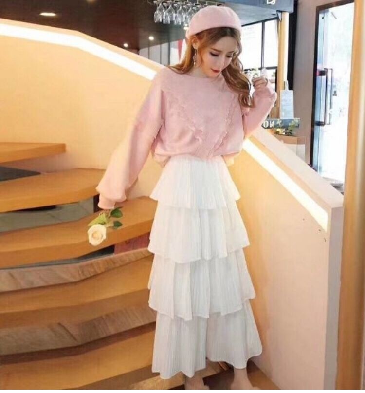 Chân váy lưới xếp tầng