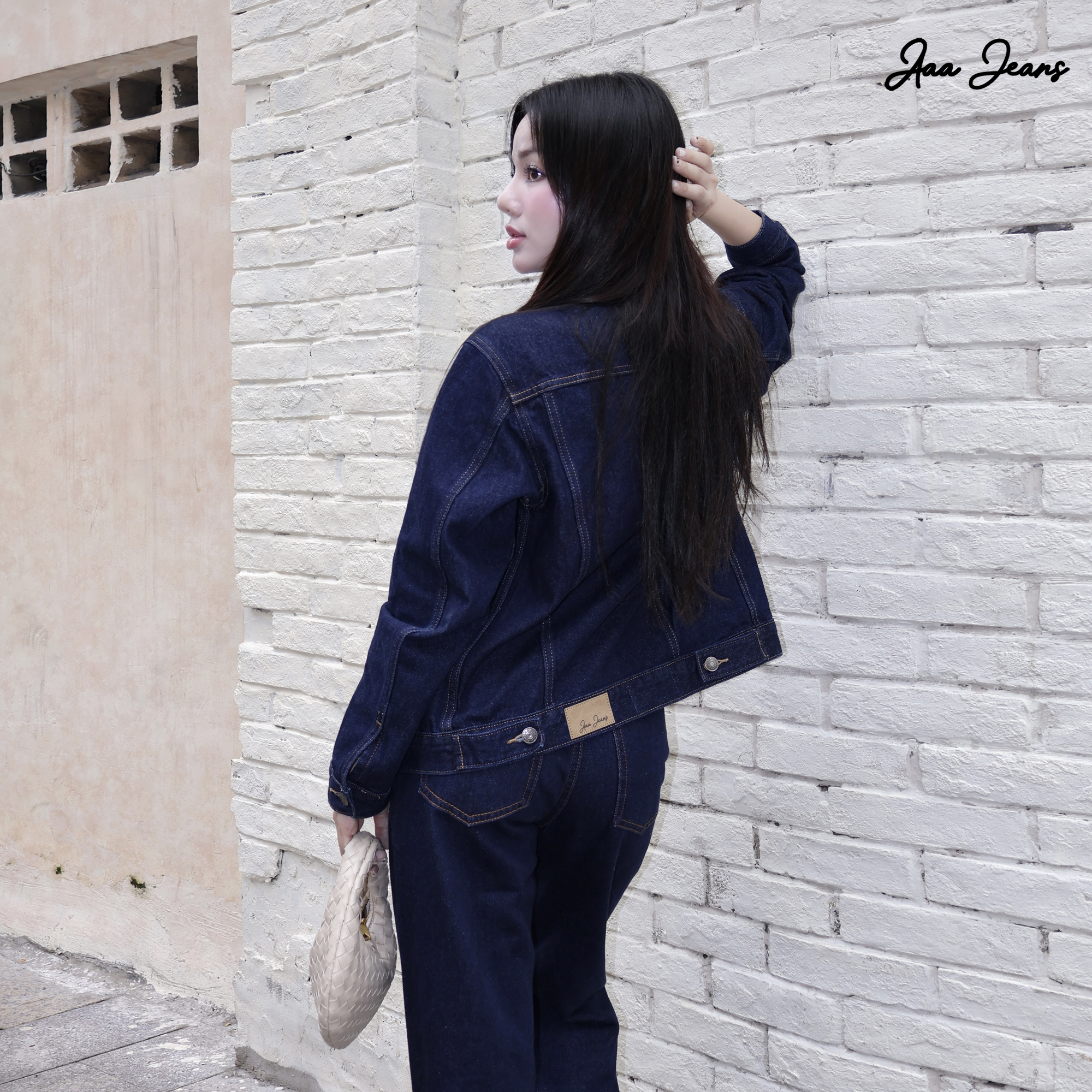 Áo Khoác Jean Nữ Trơn Màu Xanh Đậm Nhạt Aaa Jeans