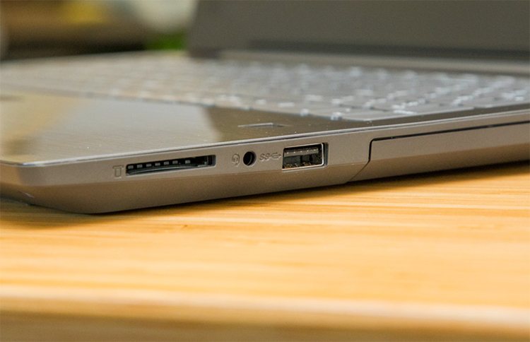 Laptop Lenovo V330-15IKB 81AX00MCVN Core i5-8250U/Free Dos (15.6 Laptop Lenovo V330-15IKB 81AX00MCVN Core i5-8250U/Free Dos (15.6