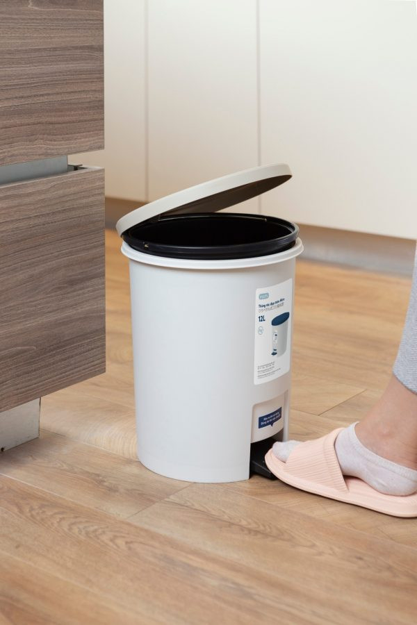 Thùng Rác Đạp Chân Mẫu Tròn Nhiều Cỡ Hiro Hàng Xuất Nhật - Chính Hãng ( Tặng kèm khăn lau pakasa) Giao màu ngẫu nhiên 