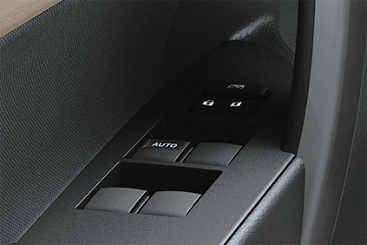 Xe ô tô COROLLA ALTIS 2.0V SPORT (CVT)