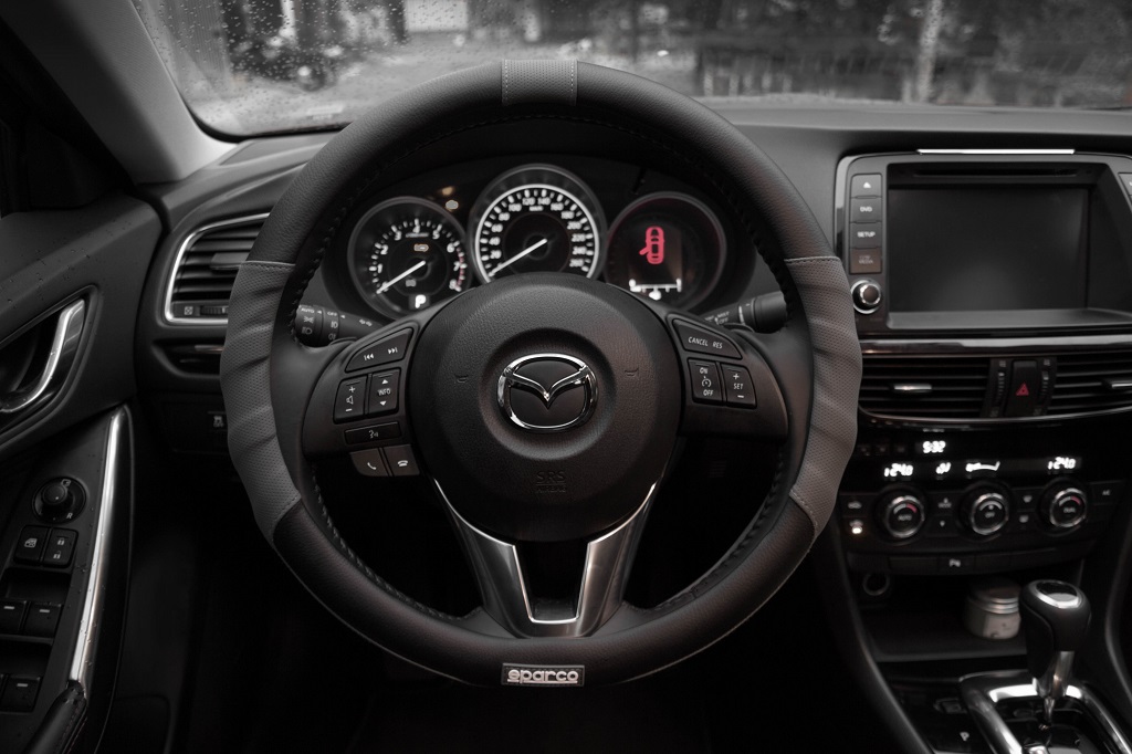 Bọc vô lăng Sparco chính hãng