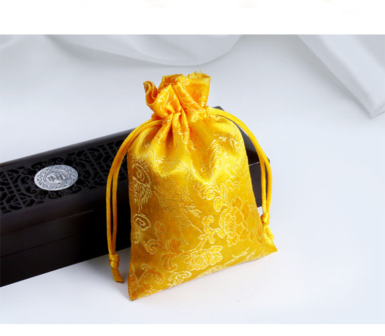 Túi gấm thêu rồng phượng