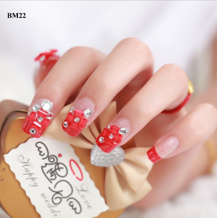 Bộ 24 móng tay giả họa tiết đính đá, nhủ kim tuyến thời trang