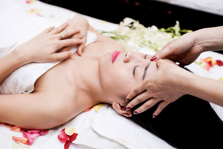 Tắm Trắng Hồng Da Thiên Nhiên (Miễn Tip) Tại Kalin Spa