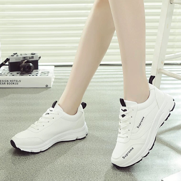 Giày Sneaker Nữ Đế Cao Chống Trơn, Trái Tim Ở Mũi Hapu