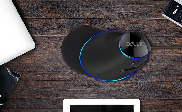 Chuột Đứng Delux M618Plus Blu-Ray Có Dây Dùng Để Chơi Game