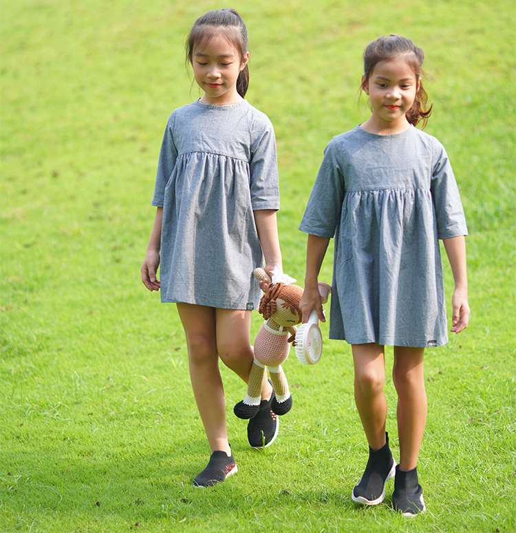 Đầm Bé Gái Tay Dài Buộc Nơ Phía Sau KIKAGND-0005