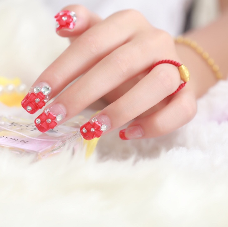 Bộ 24 móng tay giả họa tiết đính đá, nhủ kim tuyến thời trang