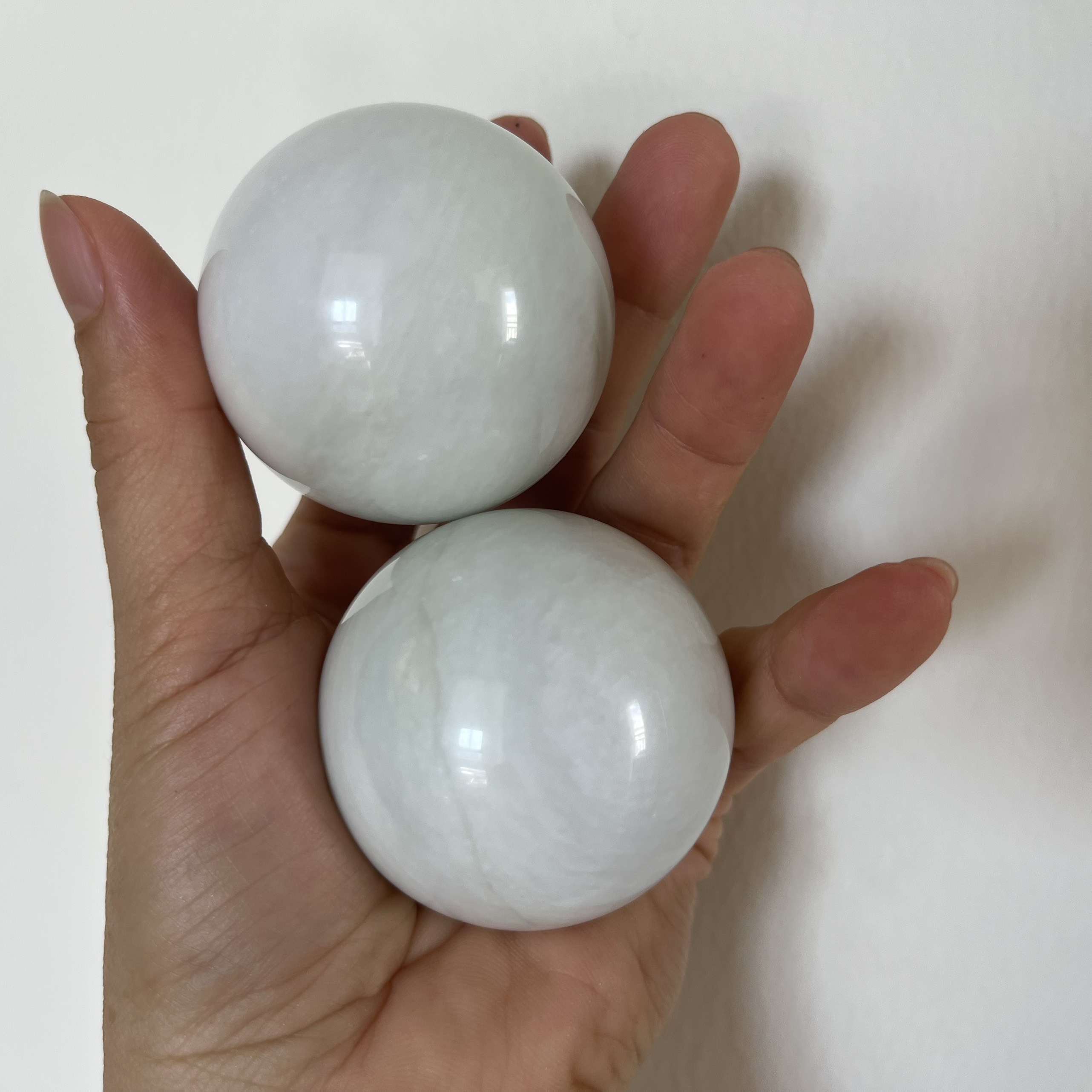 Bi lăn tay đá tự nhiên nhiều size đường kính từ 3.5cm đến 4.8cm cho cả nam và nữ ( đá thật của Việt nam) nhiều màu