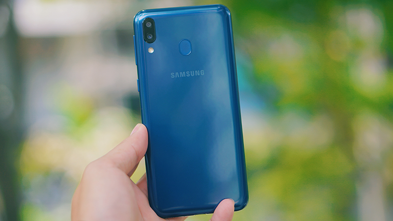 Điện Thoại Samsung Galaxy M20 (32GB/3GB) - Hàng Chính Hãng Điện Thoại Samsung Galaxy M20 (32GB/3GB) - Hàng Chính Hãng