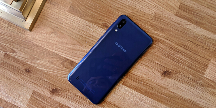 Điện Thoại Samsung Galaxy M10 (32GB/3GB) - Hàng Chính Hãng Điện Thoại Samsung Galaxy M10 (32GB/3GB) - Hàng Chính Hãng