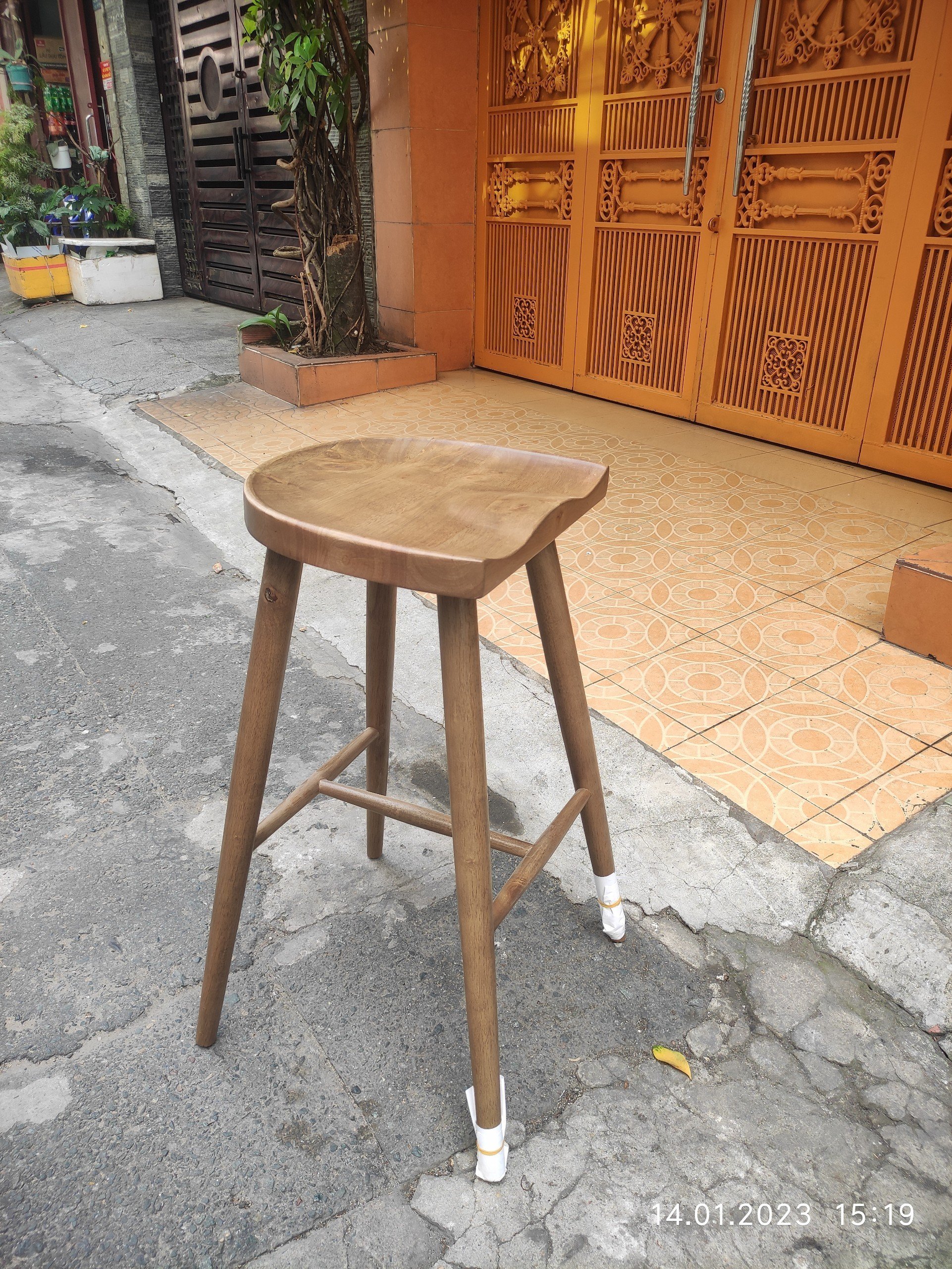 Ghế quầy bar gỗ không lưng tựa cao 75 cm chân cố định Ghế studio chụp ảnh đẹp CB Nemo-75W tại HCM