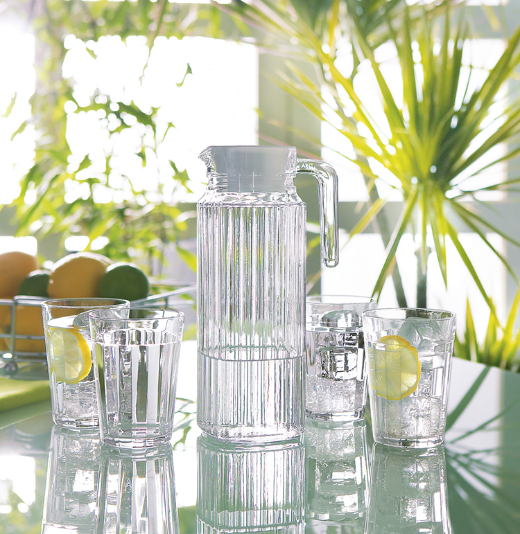 Bình Nước Thủy Tinh Luminarc Quadro G2666 (1.1L)